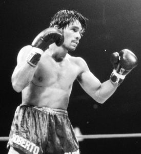 Roberto Duran in fighting pose in the ring